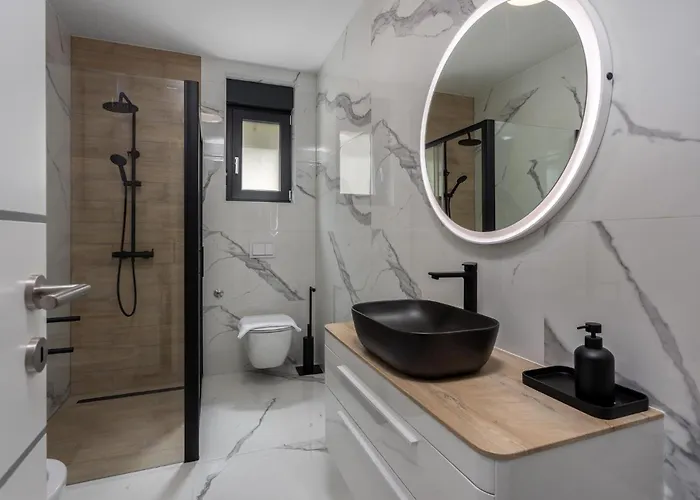 Apartment Beautiful In *